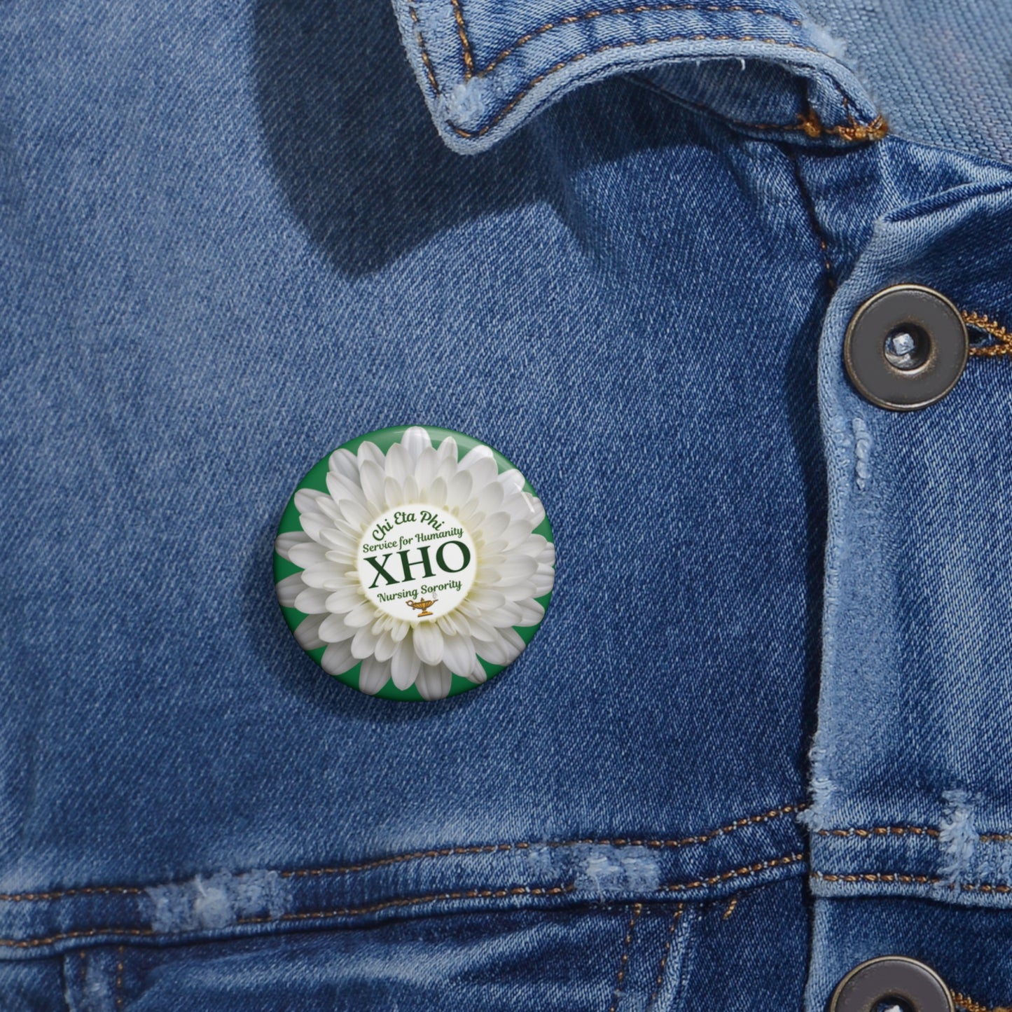Green XHO Button White Chrysanthemum